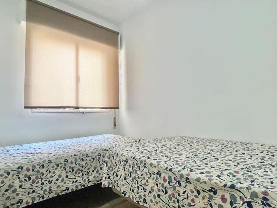 3 Habitaciones, Terraza Y A 200 Metros De La Playa