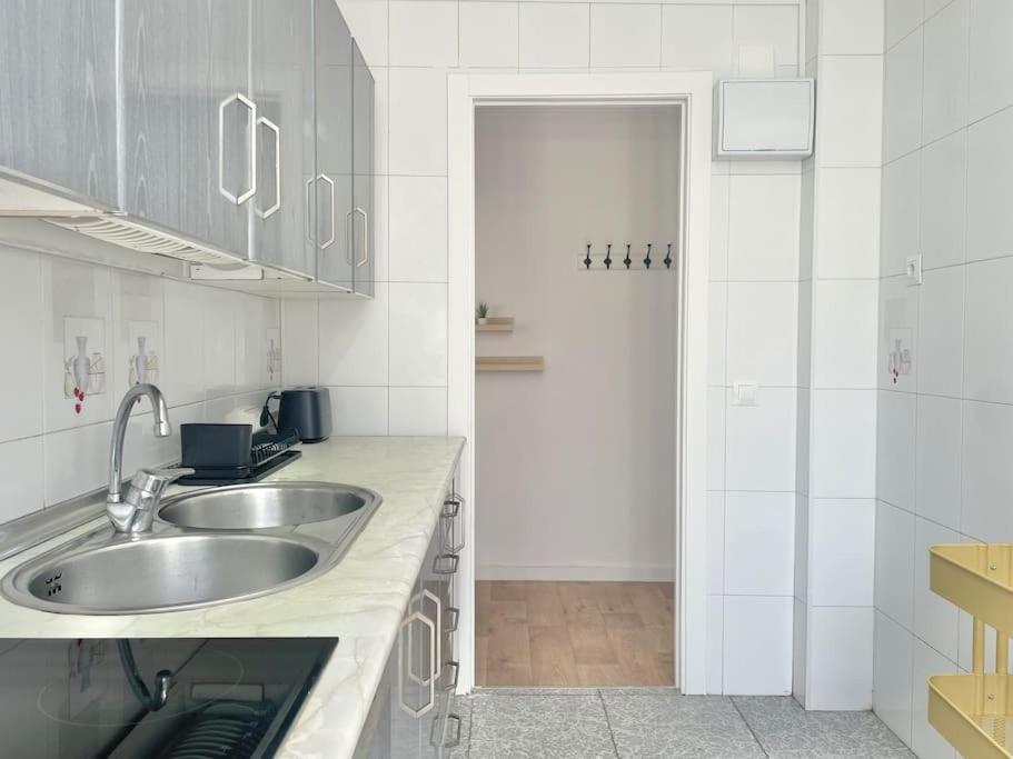 Apartment 3 Habitaciones, Terraza Y A 200 Metros De La Playa *